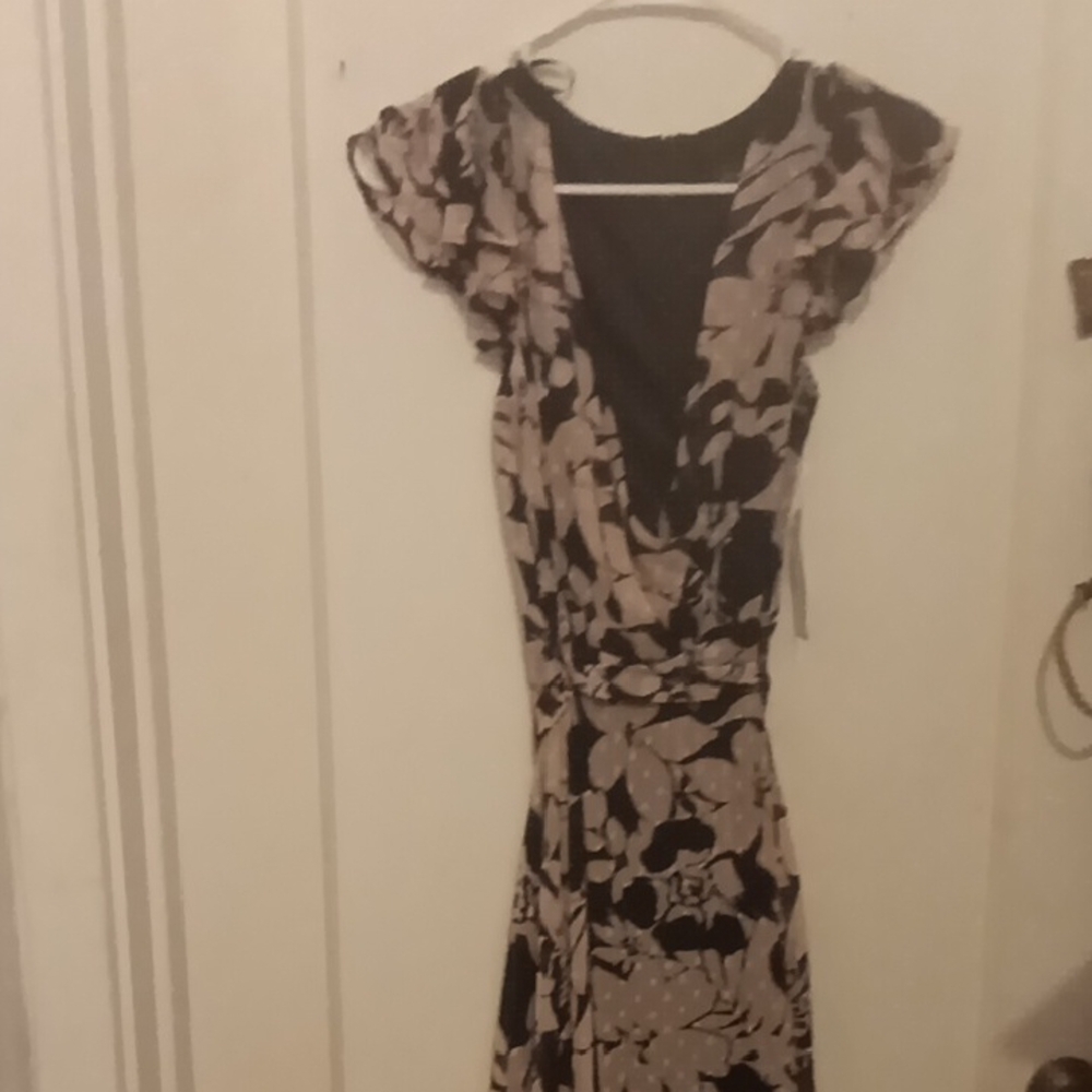 Elegant Black and Cream Floral Dress